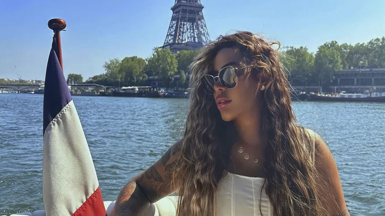 Rafaella Santos, irmã de Neymar, se despede de Paris após transferência do craque