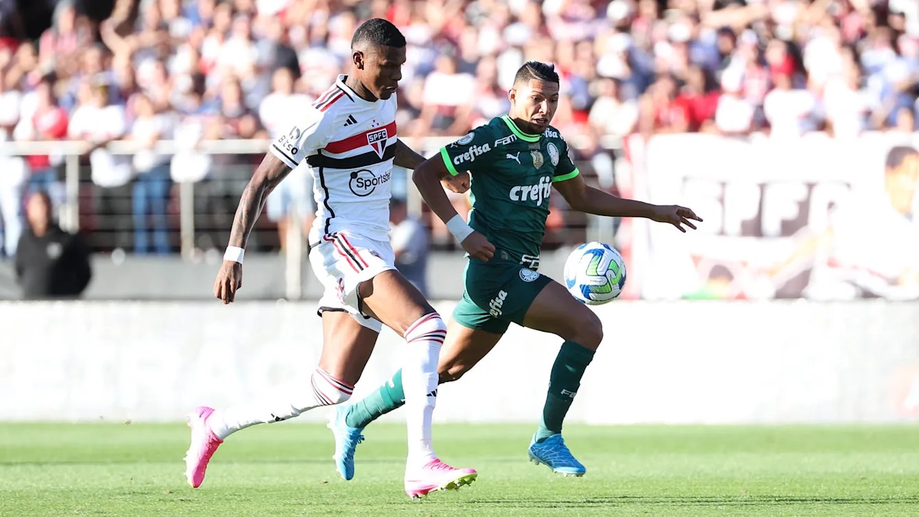 Choque Rei põe Verdão em busca do líder contra Tricolor fugindo do Z4 (Foto: Grecco/Palmeiras)