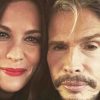 Atriz Liv Tyler e o pai Steven Tyler em foto publicada por Liv nas redes sociais (Foto: Instagram)