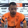 Renato Augusto ainda não sabe se vai ficar no Corinthians