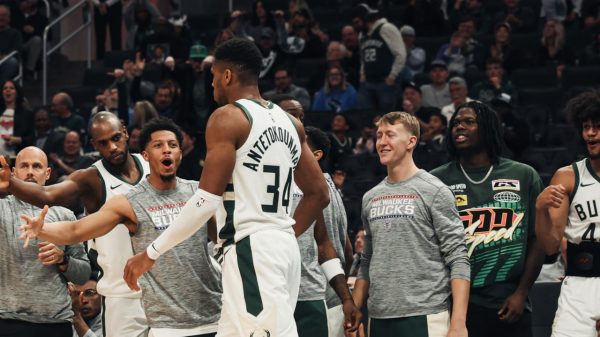 Antetokounmpo em ação na NBA