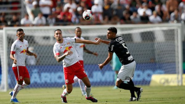 Bragantino x Corinthians agita rodada do Brasileirão