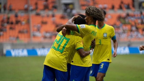 Brasil venceu e seguiu vivo na Copa do Mundo sub-17