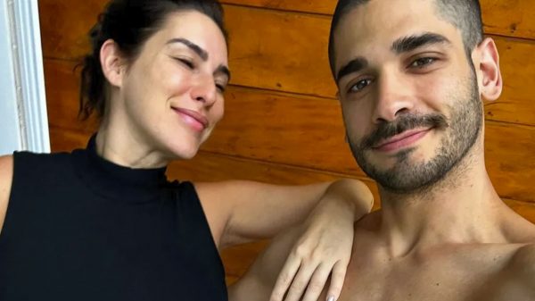 Fernanda Paes Leme e Victor Sampaio: plenos e felizes curtindo a gestação