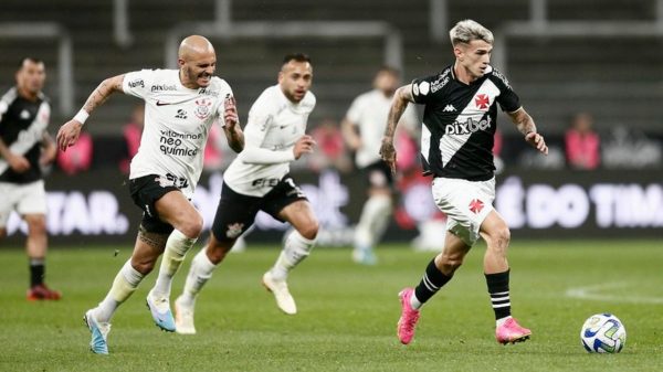 Vasco e Corinthians agitam rodada do Brasileirão