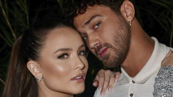 Larissa Manoela se divertiu com corte de cabelo exibido por André Luiz Frambach nas redes