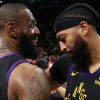 LeBron James deu show na vitória dos Lakers