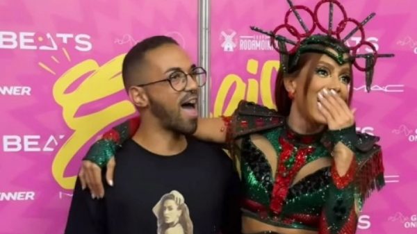 Anitta se divertiu com o fã