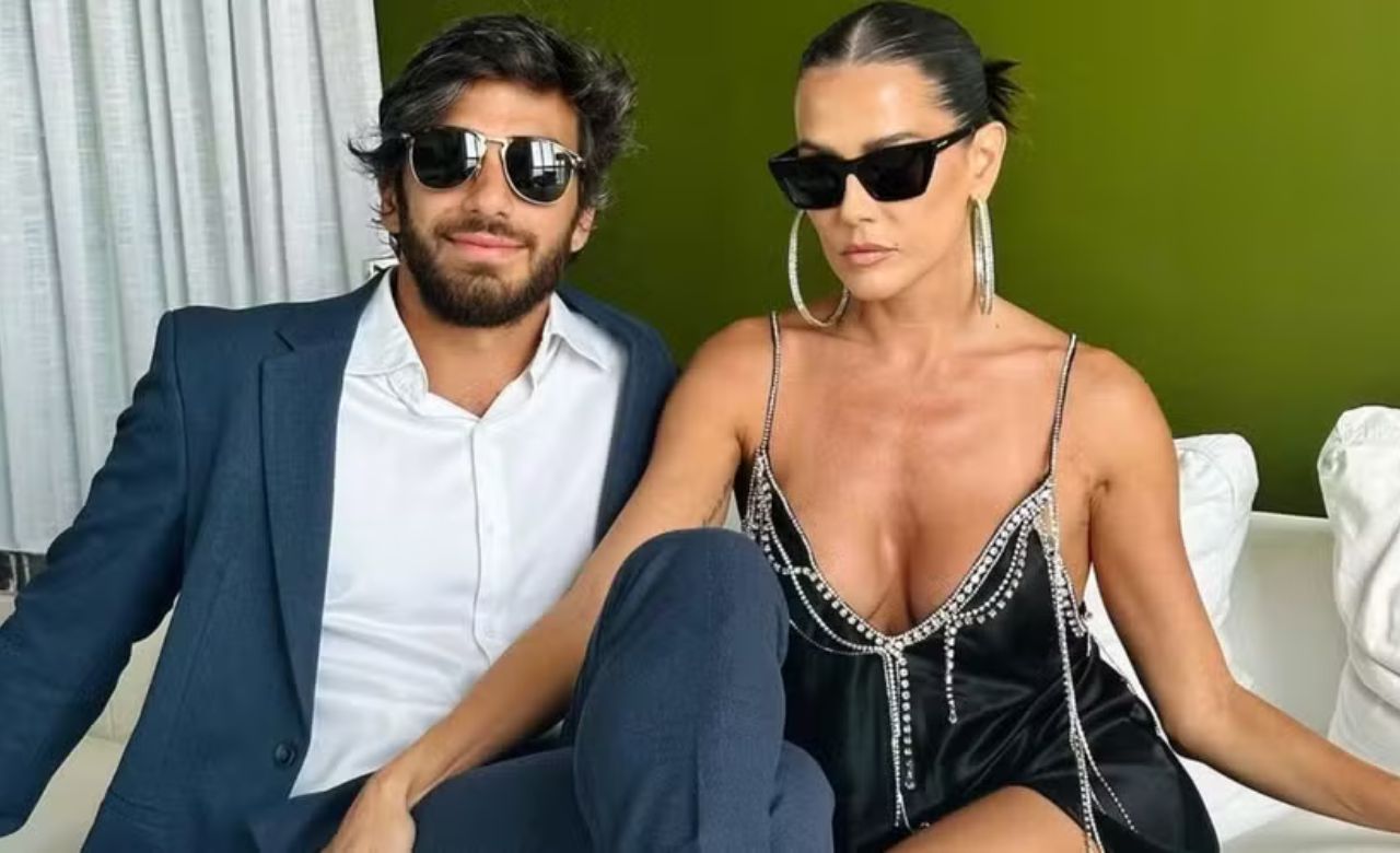 Deborah Secco tem uma filha com Hugo Moura