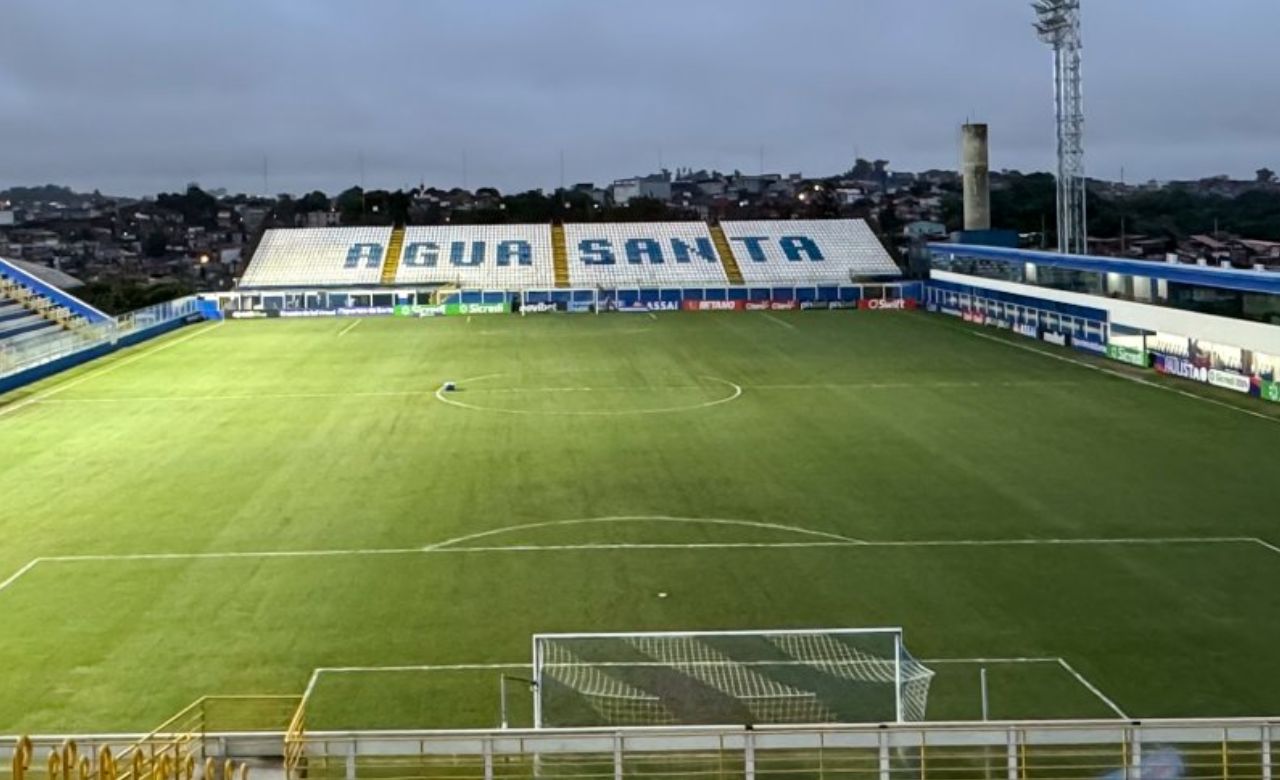 Futebol agita o país nesta quarta