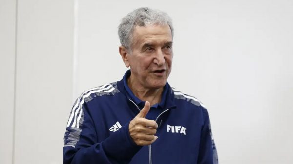 Parreira já está em tratamento