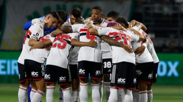 São Paulo segue em busca de um técnico