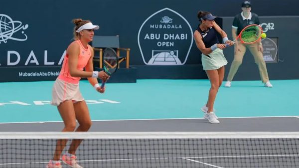 Bia Haddad e Luisa Stefani seguem jogando bem