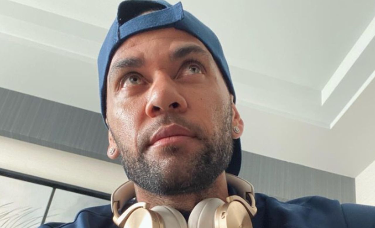 Daniel Alves aguarda a decisão da juíza