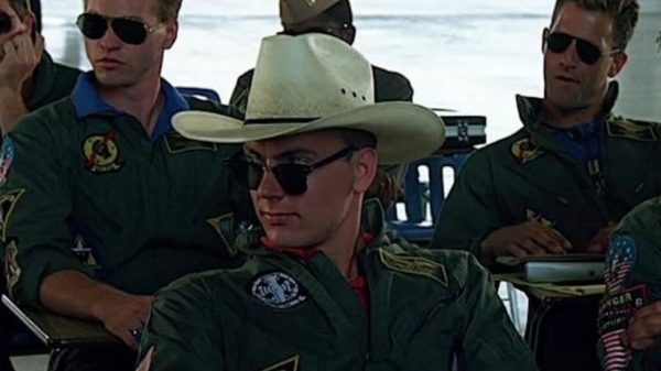 Top Gun usou imagem indevida do ator