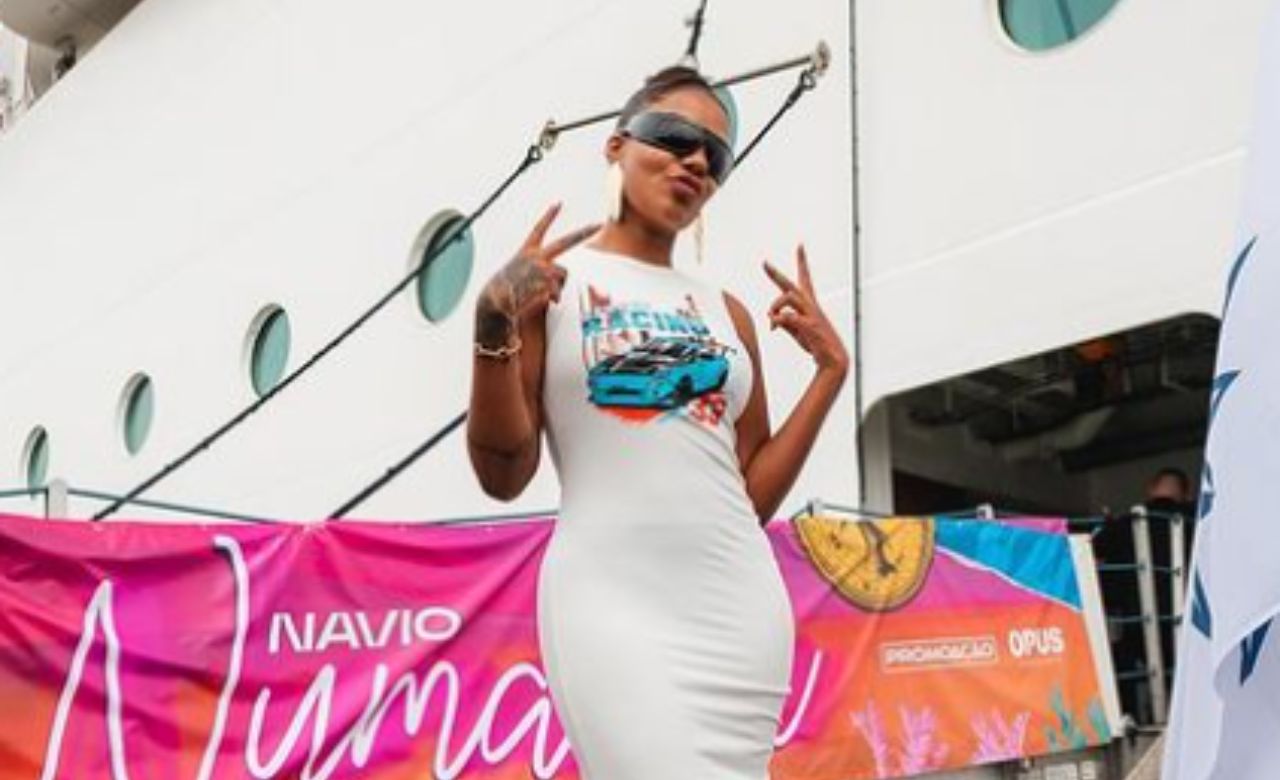 Ludmilla estreou o navio 'Numanice'