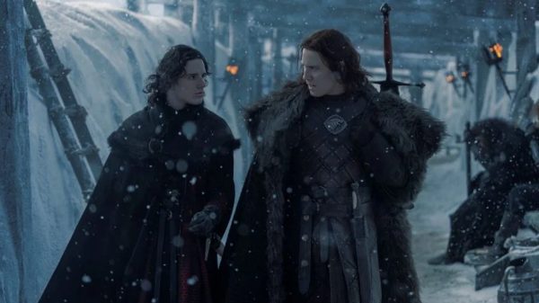 Jace Velaryon e Cregan Stark na Grande Muralha do norte (Foto: HBO) Leia mais em: https://forbes.com.br/forbeslife/2024/06/house-of-the-dragon-faz-otima-estreia-da-2a-temporada-com-episodio-sombrio/