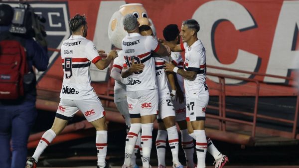 Após vexame, São Paulo vence Criciúma e sobe na tabela (Foto: SPFC.net)