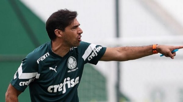 Palmeiras enfrenta Cuiabá de olho na recuperação e no tricampeonato brasileiro