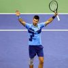 O Campeão Olímpico Novak Djokovic teve estreia arrasadora no US Open