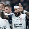 Corinthians dominou o Fortaleza em casa em dia de vitória e assitência de Memphis Depay