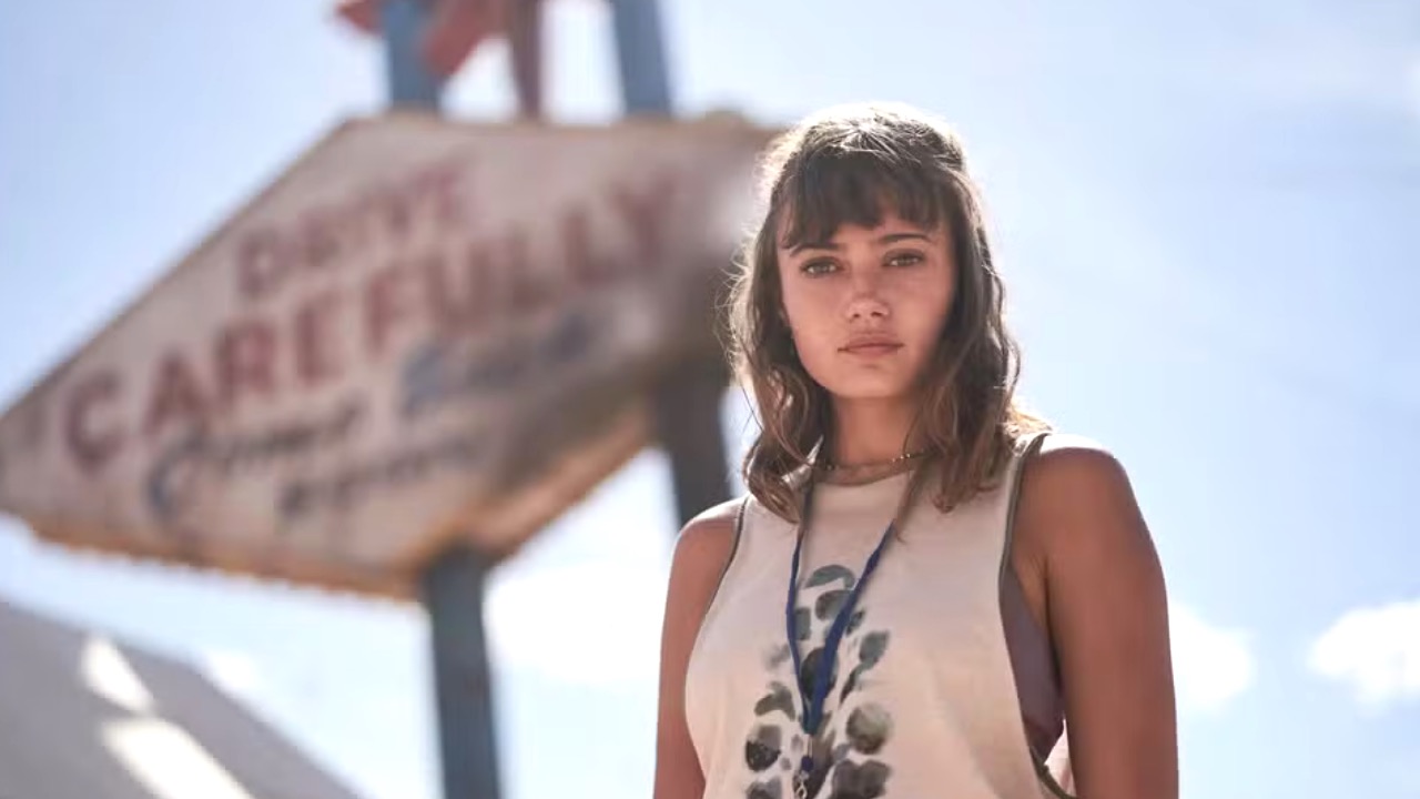 Ella Purnell está em uma trajetória de sucesso com projetos como Fallout e Yellowjackets